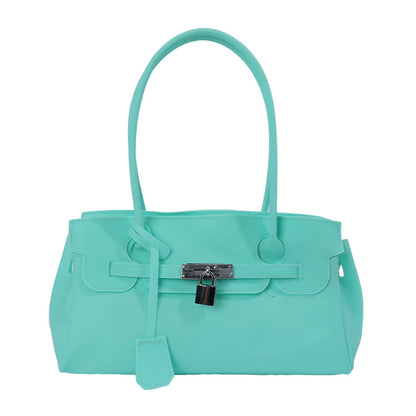 9826940c99e70da485e69432404f22af